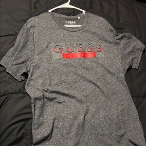 Guess Gray and Red Short Sleeve Tee